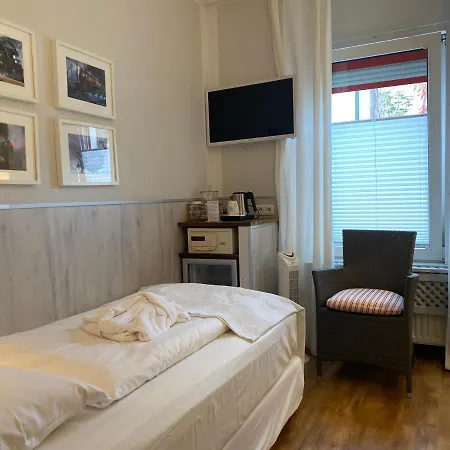 Bergland Hotel - Adults Only
